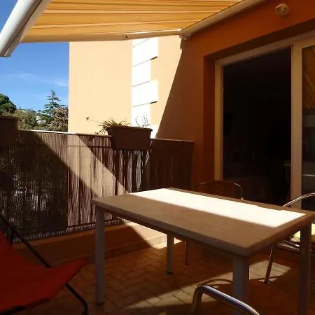 Veles Appart hôtel Cannes
