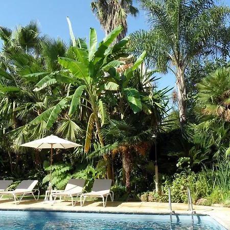 Veles Appart hôtel Cannes