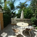 Veles 3* Cannes
