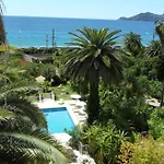 Aparthotel Veles