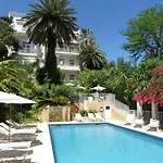 Veles 3* Cannes