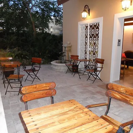 Hotel apartamentowy Veles Cannes