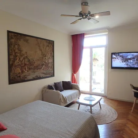 Veles Hotel apartamentowy 3*