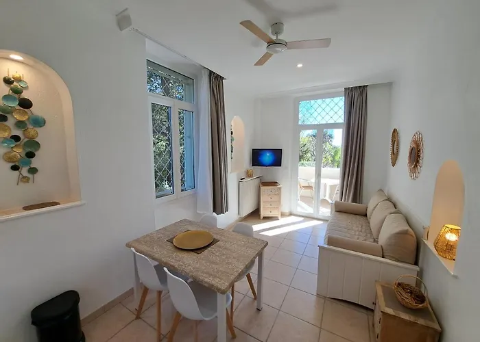 Veles Aparthotel