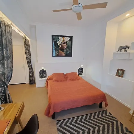 Veles Aparthotel 3*